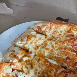 Metro Pizza and Sandwiches - I thought it looked ok..but I was wrong