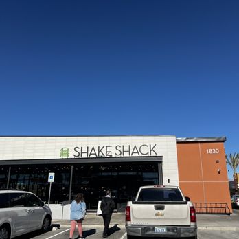 Shake Shack Craig Road - outside - Burgers Near Me - North Las Vegas, Nevada Shake Shack Craig Road - outside - Burgers Near Me - North Las Vegas, Nevada