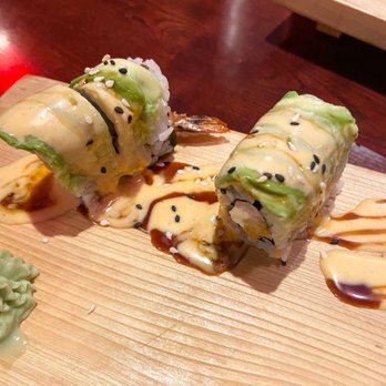 Lil Tokyo - Close up of Americam Dream Roll - Japanese Near Me - Myrtle Beach, South Carolina