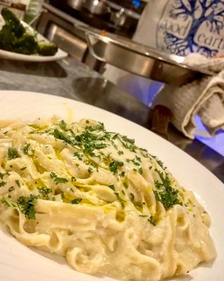 Good Earth Organic Eatery by null