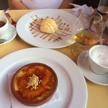 Le Valois - Delicious desserts and coffees! Order the creme brulee, Yummy! - Bistros Near Me - Montreal, Quebec Le Valois - Delicious desserts and coffees! Order the creme brulee, Yummy! - Bistros Near Me - Montreal, Quebec