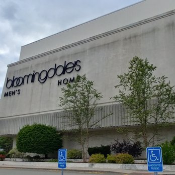BLOOMINGDALE’S - Updated June 2025 - 110 Photos & 176 Reviews - 225