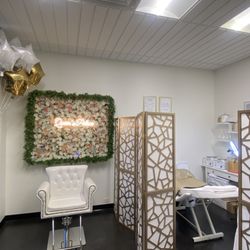 Queen’s Palace - Clean and Comfortable environment
