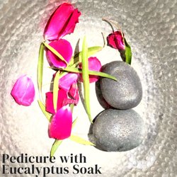 Suki Day Spa - Suki Day Spa use eucalyptus for pedicure soak. Eucalyptus is anti-inflammatory rendering and it ideal for swollen, tired and aching feet