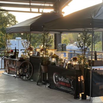 Cocktail Carriage - Bartenders Near Me - Nashville, Tennessee Cocktail Carriage - Bartenders Near Me - Nashville, Tennessee