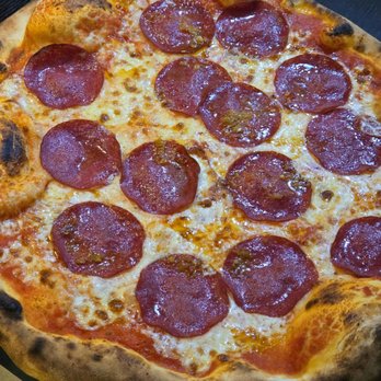 Da Pippo - Salame Pizza Mit Spicy - Italian Near Me - Böblingen, BW Da Pippo - Salame Pizza Mit Spicy - Italian Near Me - Böblingen, BW