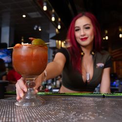 Bombshells - Bombshells Denver Bar staff
