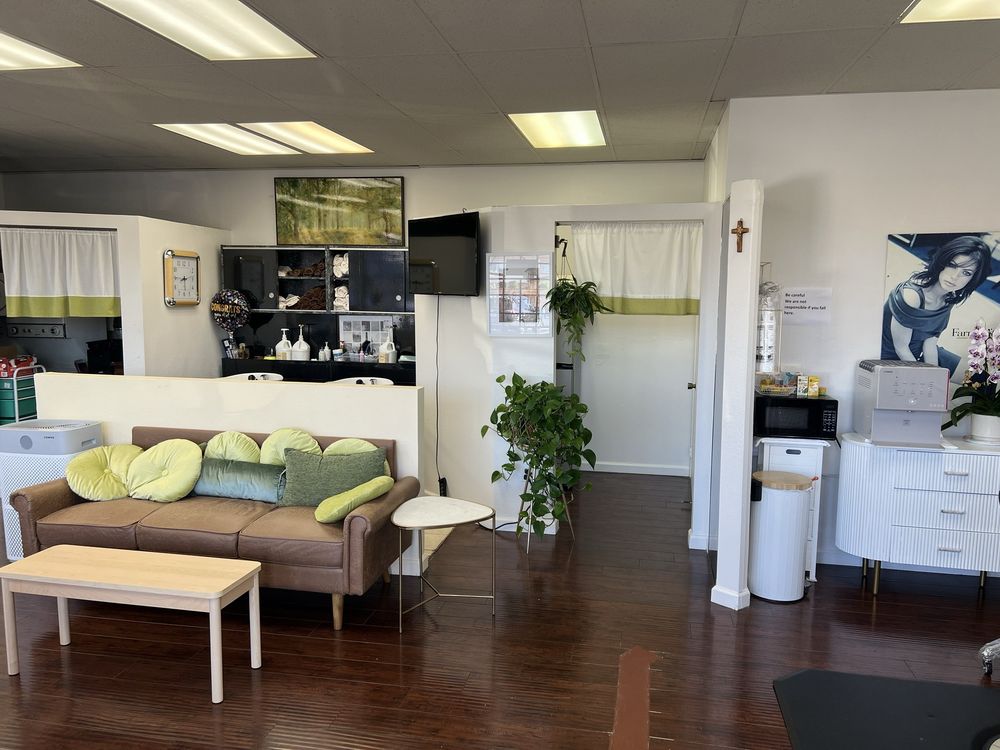 TOP STAR HAIR SALON Updated September 2024 13 Photos 12260 South St, Artesia, California