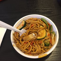 Chicken Lo Mein