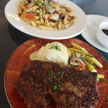 Kula Bistro - Prime rib & Luciano's special, we get the same thing everytime. I do want to try the pizzas & other pasta dishes, everything looks so good. - Italian Near Me - Kula, Hawaii Kula Bistro - Prime rib & Luciano's special, we get the same thing everytime. I do want to try the pizzas & other pasta dishes, everything looks so good. - Italian Near Me - Kula, Hawaii