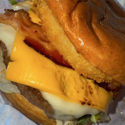 Fosters Freeze - The Big Boss Combo