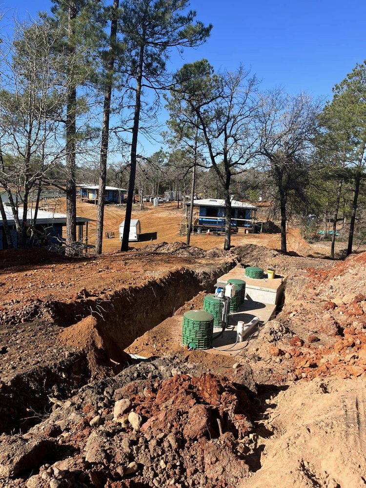 HaiDak Construction & Excavating - septic in Harwood, TX