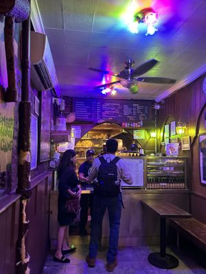 Mamoun's Falafel by null