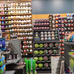 DICK'S Sporting Goods