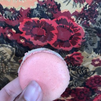The Continental Bakery - Rosemary Grapefruit Macaron - Macaron was crunchy, not chewy - Bakeries Near Me - Birmingham, Alabama The Continental Bakery - Rosemary Grapefruit Macaron - Macaron was crunchy, not chewy - Bakeries Near Me - Birmingham, Alabama