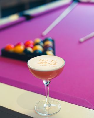 Figleaf Bar & Lounge by null