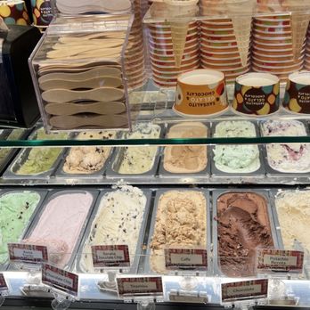 Sausalito Gelato and Chocolate - Inside - Ice Cream & Frozen Yogurt Near Me - Sausalito, California Sausalito Gelato and Chocolate - Inside - Ice Cream & Frozen Yogurt Near Me - Sausalito, California