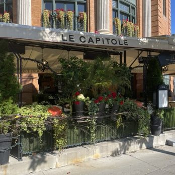Le Capitole Hôtel - Hotels Near Me - Quebec City, Quebec Le Capitole Hôtel - Hotels Near Me - Quebec City, Quebec