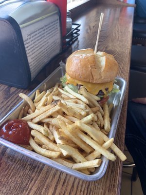50 Burger Shakes & Beer by null