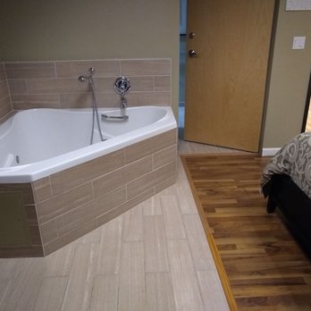 SCV Birth Center - The birthing tub for water births! - Midwives Near Me - Santa Clarita, California SCV Birth Center - The birthing tub for water births! - Midwives Near Me - Santa Clarita, California