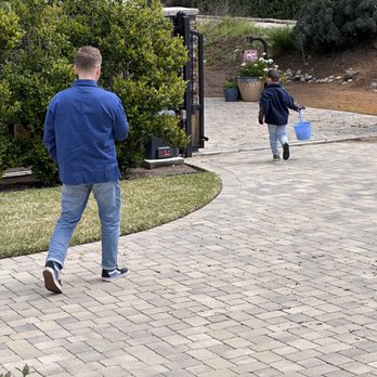 Pacific Pavingstone - Masonry/Concrete Near Me - Sun Valley, California