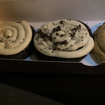 Crumbl - Wicker Park - Oreo cookies - Bakeries Near Me - Chicago, Illinois Crumbl - Wicker Park - Oreo cookies - Bakeries Near Me - Chicago, Illinois