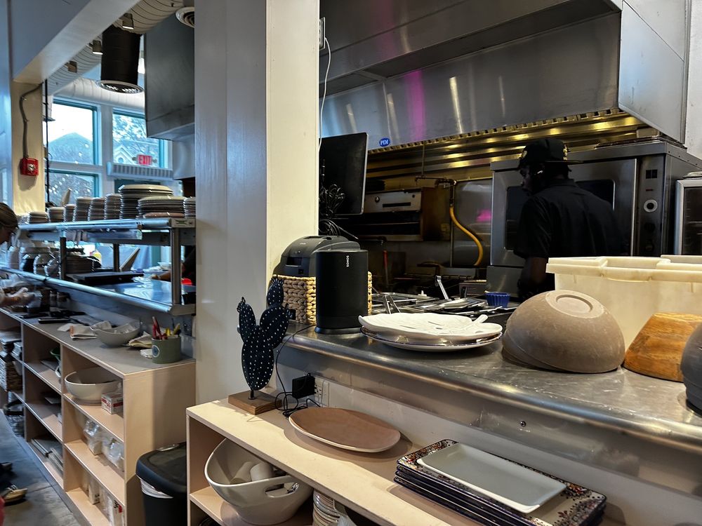 Yollah Social Kitchen & Garden