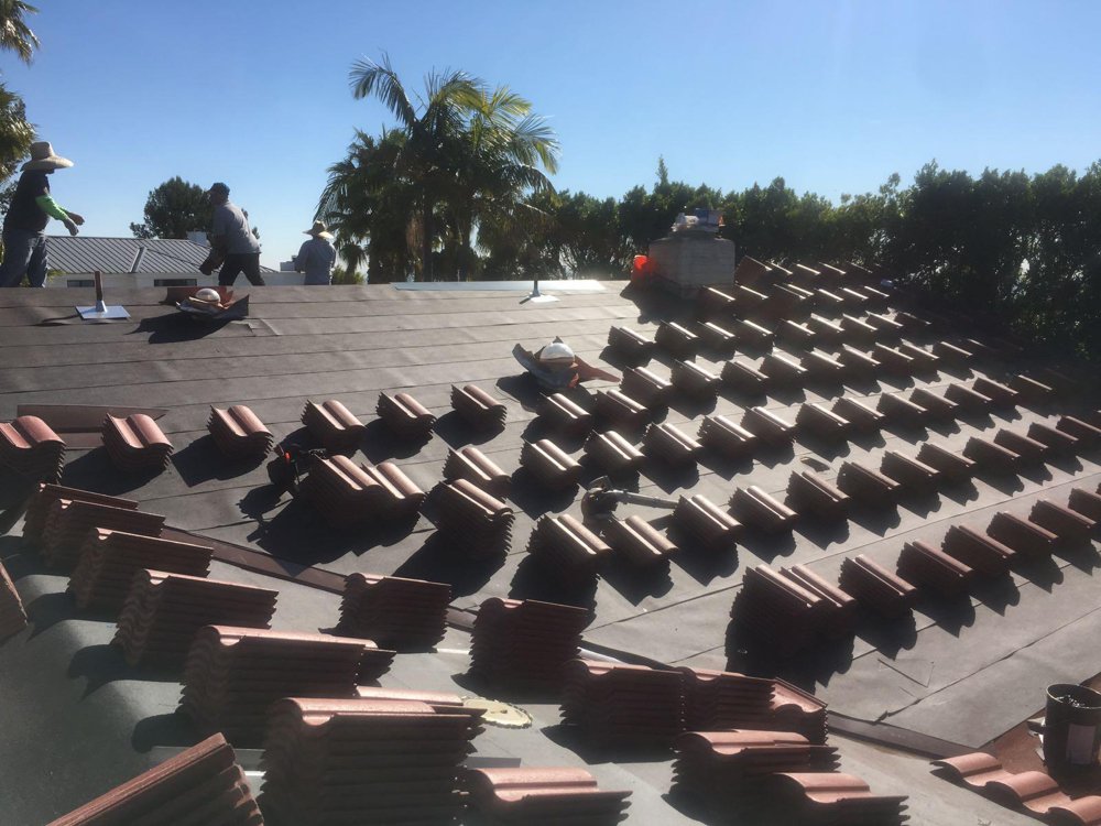 Slide of L.A. Roofing