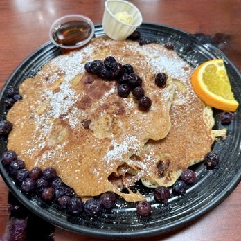 Los Gatos Cafe - Blueberry Pancakes - Breakfast & Brunch Near Me - Los Gatos, California Los Gatos Cafe - Blueberry Pancakes - Breakfast & Brunch Near Me - Los Gatos, California