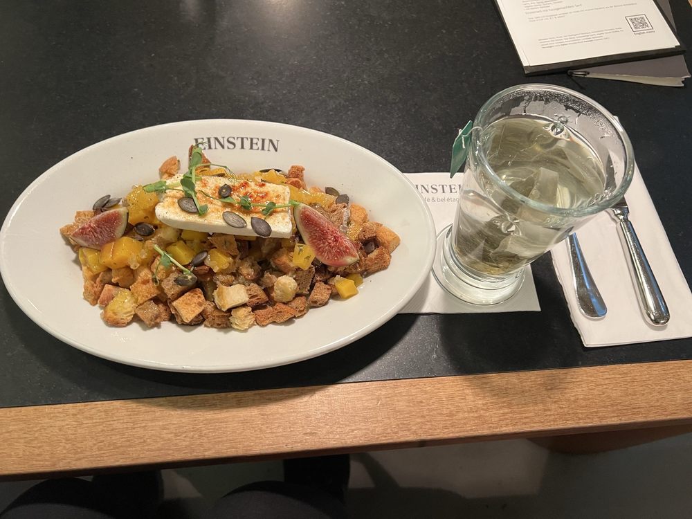 Einstein Kaffee & Rauchsalon
