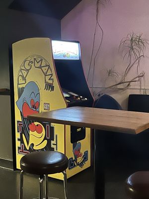 Skylark Lounge by null