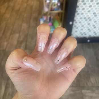 Royal Nails - Nail Salons Near Me - Seattle, Washington