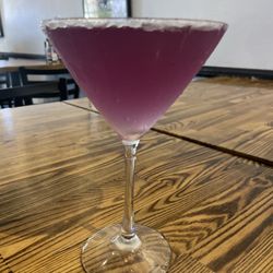 Harry's Sports Bar & Grill - Empress lemondrop