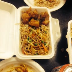 Manchurian shrimp with gv hakka noodles