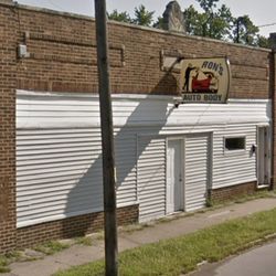 Ron's Auto Body