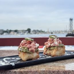 Tuna tartare sticky rice Tuna tartare sticky rice