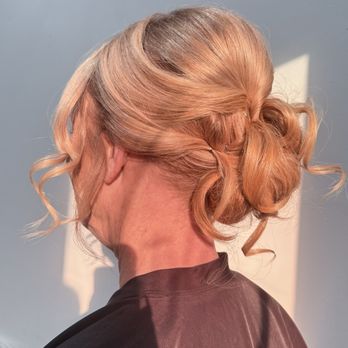 Style Bar - Updo Style by Massi - Hair Salons Near Me - Monterey Park, California