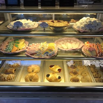 Le Gateau Elegant - Bakeries Near Me - Walnut Creek, California Le Gateau Elegant - Bakeries Near Me - Walnut Creek, California