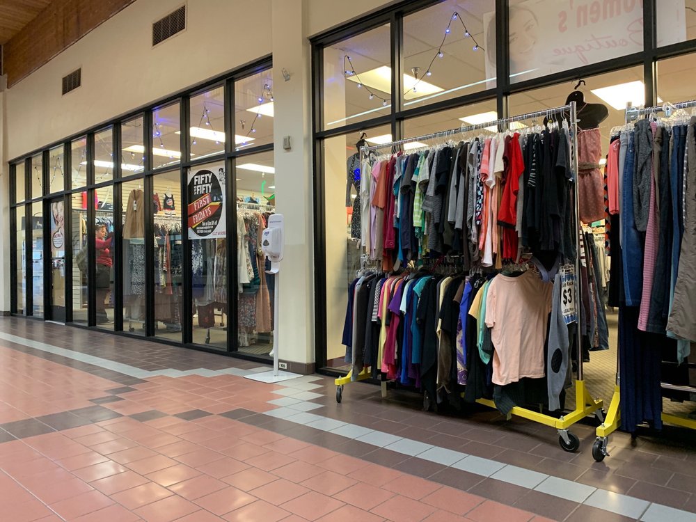 SILLY MUNCHKINS 2417 Tongass Ave, Ketchikan, Alaska Toy Stores