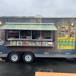 Tacos y Mariscos El Cebollo - The food cart