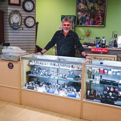 Welcome to TimeWorks. My name is Ark and I would love to help you with your watch and jewelry repair needs.