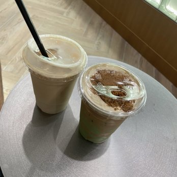 La Cha - Biscof matcha - Bubble Tea Near Me - Hawthorne, California La Cha - Biscof matcha - Bubble Tea Near Me - Hawthorne, California