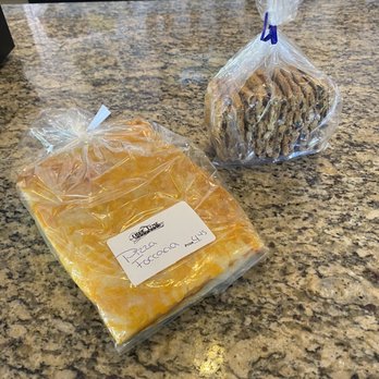 Olde Tyme Pastries - Pizza bread and raisin bars - Bakeries Near Me - Turlock, California Olde Tyme Pastries - Pizza bread and raisin bars - Bakeries Near Me - Turlock, California