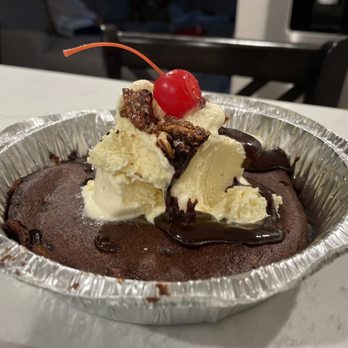 BJ's Restaurant & Brewhouse - Triple Chocolate Pizookie Made With Ghirardelli - Pizza Near Me - Redmond, Washington BJ's Restaurant & Brewhouse - Triple Chocolate Pizookie Made With Ghirardelli - Pizza Near Me - Redmond, Washington