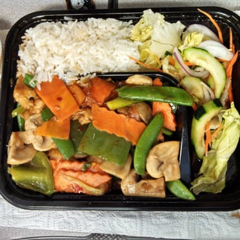 Hop Hing - Thai basil chicken lunch special. - Chinese Near Me - Berkeley Heights, New Jersey