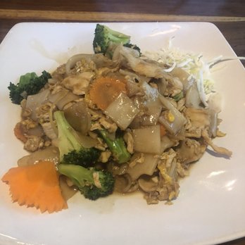 Bangkok Square - Pad See Ew - Thai Near Me - Gainesville, Florida Bangkok Square - Pad See Ew - Thai Near Me - Gainesville, Florida