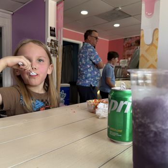Sweet Meltdown - Dip n dots - Ice Cream & Frozen Yogurt Near Me - Elberta, Alabama Sweet Meltdown - Dip n dots - Ice Cream & Frozen Yogurt Near Me - Elberta, Alabama