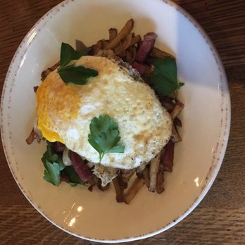 Tela Bar and Kitchen - Corned Beef Hash - Gastropubs Near Me - Cincinnati, Ohio Tela Bar and Kitchen - Corned Beef Hash - Gastropubs Near Me - Cincinnati, Ohio