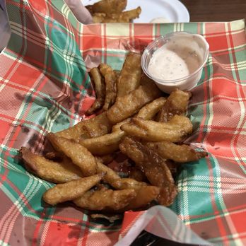 TJs  Steakhouse & Tavern - Onion petals - American Near Me - New Paris, Ohio