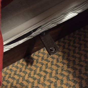 Holiday Inn Hazlet - Metal spike sticking out from bed cut my foot several times. - Hotels Near Me - Hazlet, New Jersey Holiday Inn Hazlet - Metal spike sticking out from bed cut my foot several times. - Hotels Near Me - Hazlet, New Jersey